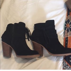 Sole Society Black Suede Booties chunky heel